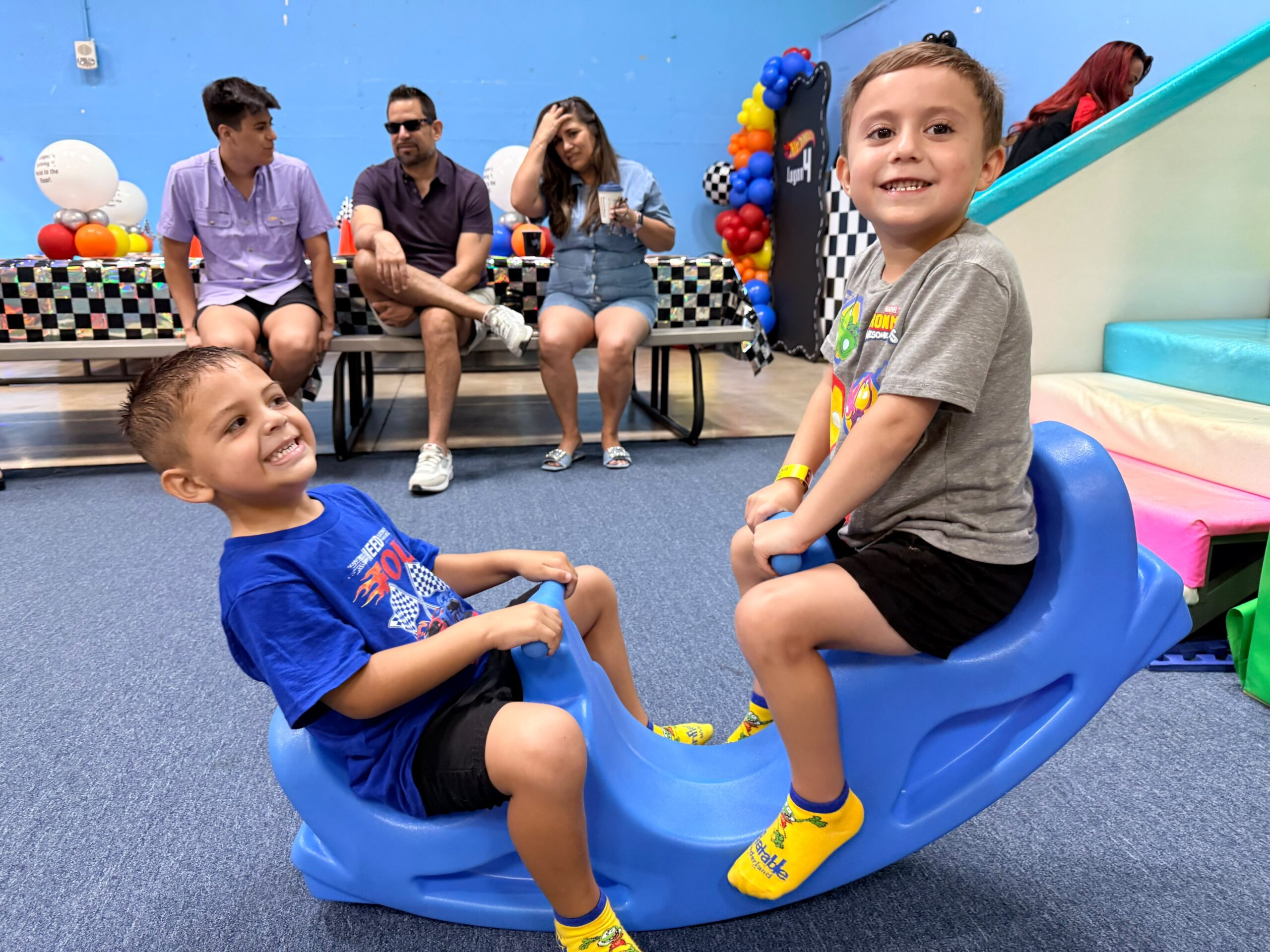 M36489 - June 2023 Infographic - Beat the Heat Why Indoor Playgrounds are Perfect for Summer.jpg