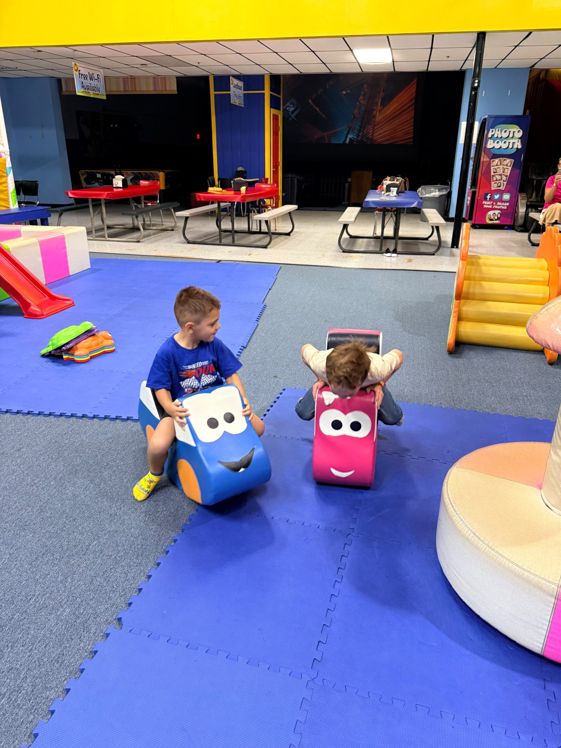 M36489 - June 2023 Infographic - Beat the Heat Why Indoor Playgrounds are Perfect for Summer.jpg